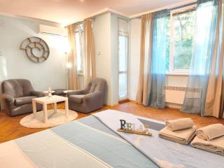 By The Sea Varna Central Apartment 3 - 9