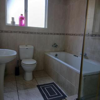 Spacious Executive Stay in Waterford Park - 4