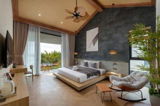 GiaLinh Villa - Tropical 5BR-River view-Private Salt Pool Villa - 0