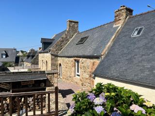 Maison en pierre avec jardin, Côte de Granit Rose - 6
