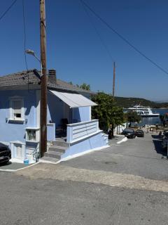 Mpampis House - 0