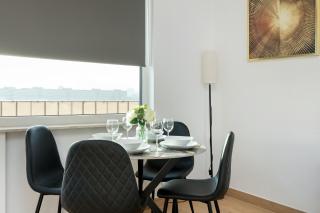 Beige and Grey Studio in Gdańsk with Balcony Close to the Beach by Noclegi Renters - 2