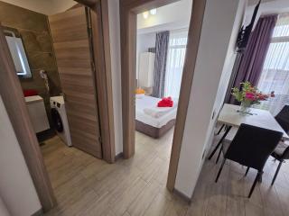 Elegant Double Studio - Beach Pool & Spa Resort - 2