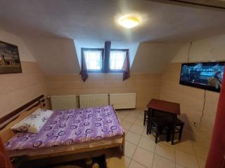 Hangya panzió - 4