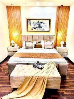 LMY Boutique Hotel Serviced Apartments Blue Area Islamabad - 1