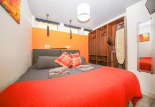 Swinley Apartment nr Wigan Hospital - 1