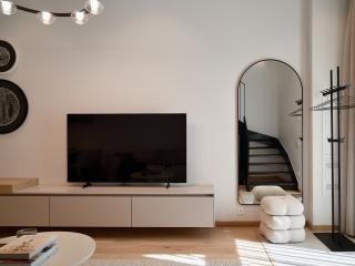 Seaside Loft - 1