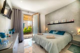 Stylish Apartment near Siena I Private Parking & Air Con & WiFi - 8