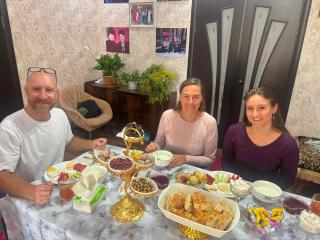 Asylbek Guesthouse horseback riding tours - 4