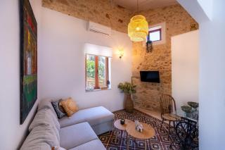 Aliki house - 0