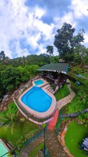 Pulangbato Falls Mountain Resort - 1