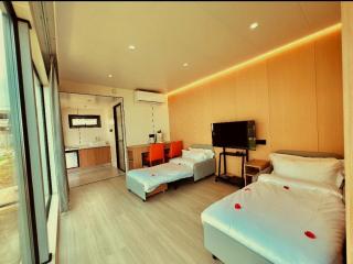 Sea Side Resort - 3