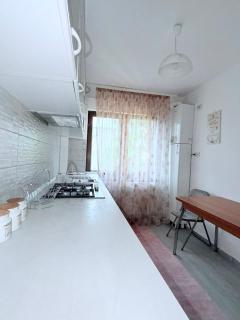 Contemporary 2 Bedroom Central Apartment Iași Palas Mall and Palace of Culture Self Check-In and Parking - 1