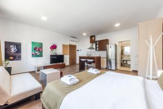 Apart Hotel Perla Resort Lalez Durres by PikHost - 1