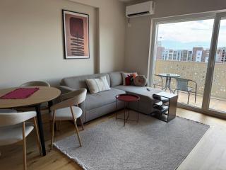 Redboxstays - Nordic and luxury apartment in Prishtina - 6