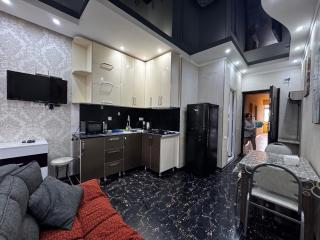 Moonlight Apartment - Batumi - 5