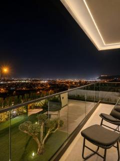 Luxury villa, pool, spa, panoramic ocean view - 9