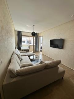 Appartement Élégant avec Vue sur Piscine - 5