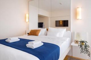 Orbi City Sea View Balcony ApartHotel - 3