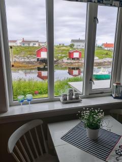 Vacation home with beachfront on Titran - 2