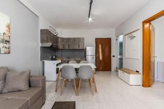 Relax by the Sea 1BR Apartment by PikHost - 9