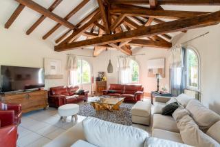 Grande maison avec piscine - 1