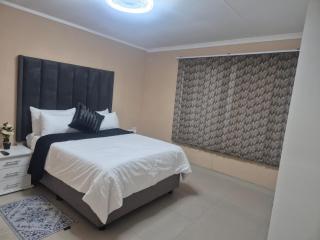 BK Guest Lodge - 3