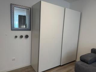 Prime Host Flair Apartment - 6
