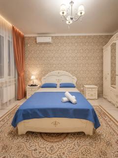Shahristan Luxury Residence with Mountain View - 7