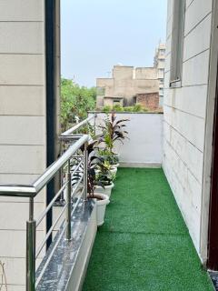 Lumora Home Stay - 5