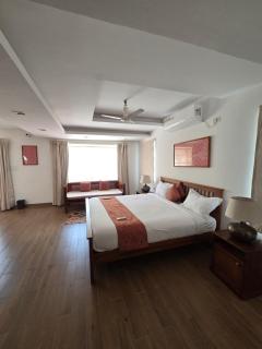 Aqua blue beach bay - 0