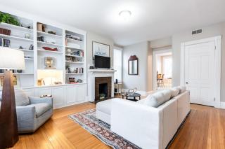 Majestic and Spacious 3 Bdrm 2 Bath Near Eden Park - 8