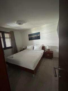 Bianco Deluxe Apartment - 6