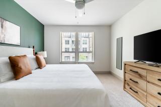 Landing Stunning 1BD Rooftop Lounge Gym - 1