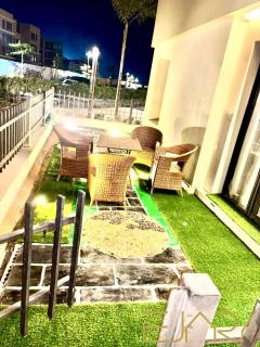 Zahra 1BR Ground Chalet with Garden - 7