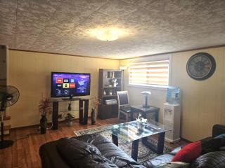 Private One Bedroom Suite with AC, WIFI, Free Parking, Close to Downtown - 7