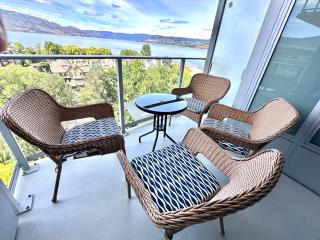 Aqua Waterfront Resort Beachfront condo with 180 degree Lake Views, Pool, Private - 4