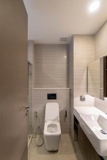 Thonglor Luxury Condo with Jacuzzi - 4
