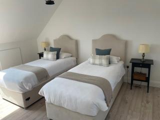 Premium One Bedroom Seaview Apartment - 0