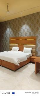 shri laxmi inn hotel & restaurant - 6
