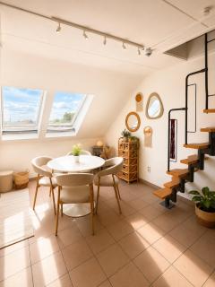 Cozy duplex apartment with free parking - 8