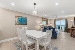 516 - Newly Updated Oceanfront 2 Bedroom - 9