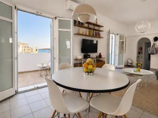 Cycladic Apartment with Amazing Sea View & Terrace - 4
