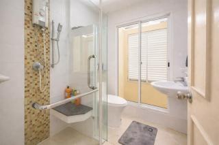3BR Family Home l 8 Guests Pool Access l Bangkok - 1