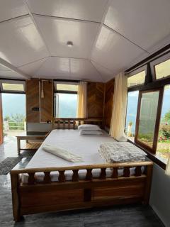 The Peak Paradise - 3