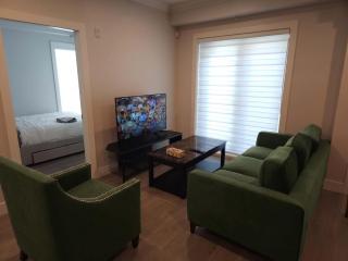 Modern 2-Bedroom Vancouver Condo Perfect for Families - 9