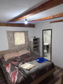Tomas Guesthouse - 8