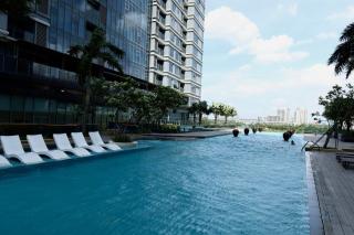 Spacious Apartment in Central Ho Chi Minh City - 8