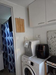 Ground floor Apt with a garden view - 1
