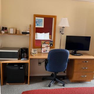 Trunk Road Motel - 8